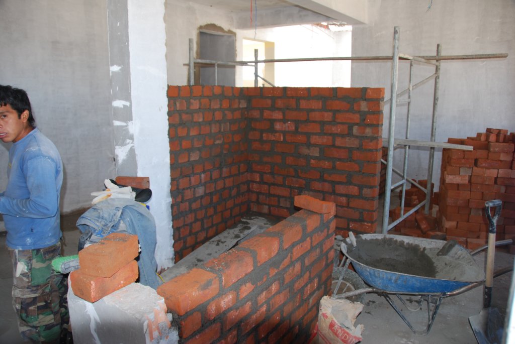 On construit la salle de bain de l'urgence