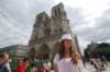 annesophiedevantnotredame_small.jpg