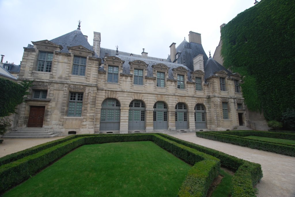 Une photo de l'album « Paris » sur le site web de la famille Ratté.