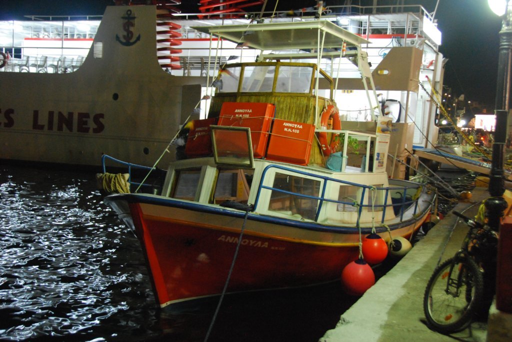 petitbateauquinousamnerasurdautresplages.jpg