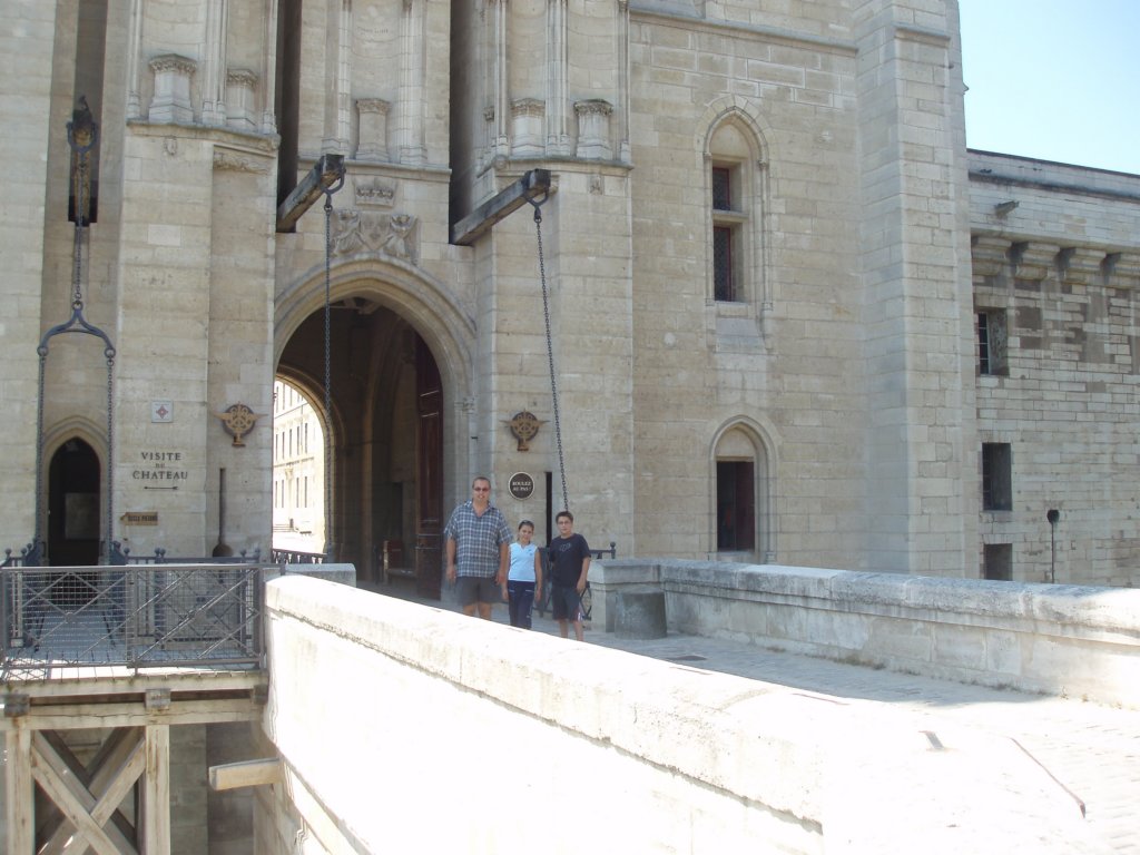 entredevincennes.jpg
