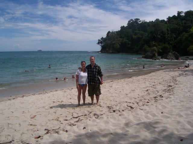 Une photo de l'album « Costa Rica 2004 » sur le site web de la famille Ratté.