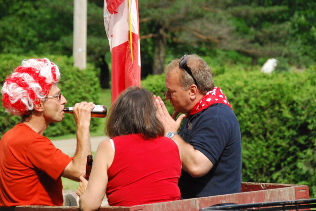 Une photo de l'album « Fête du Canada à Glen Sutton » sur le site web de la famille Ratté.