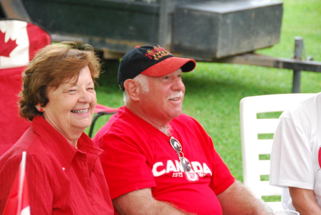Une photo de l'album « Fête du Canada à Glen Sutton » sur le site web de la famille Ratté.