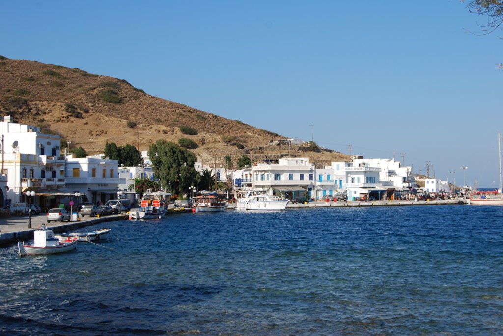 Une photo de l'album « Les Cyclades » sur le site web de la famille Ratté.