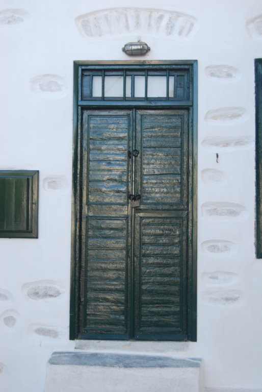 Une photo de l'album « Les Cyclades » sur le site web de la famille Ratté.