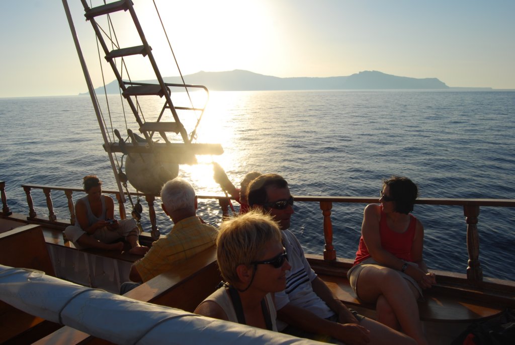 Une photo de l'album « Les Cyclades » sur le site web de la famille Ratté.