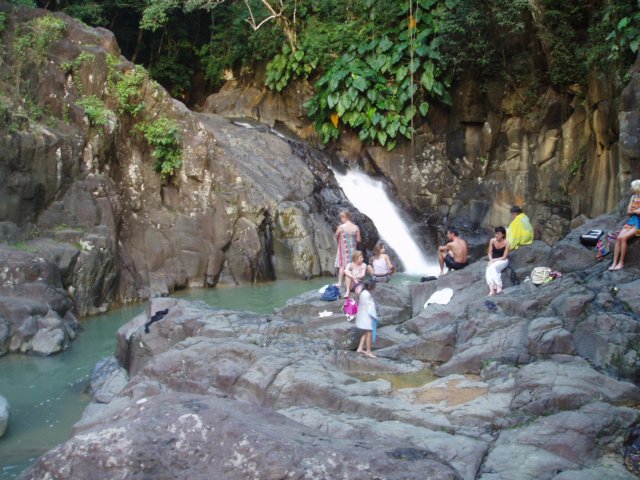 Une photo de l'album « Guadeloupe 2004 » sur le site web de la famille Ratté.