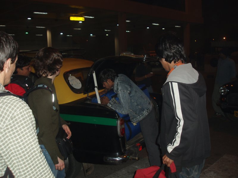 arrivenewdelhi.jpg