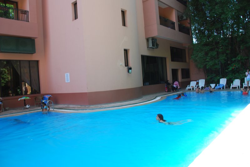 piscinemarrakech.jpg