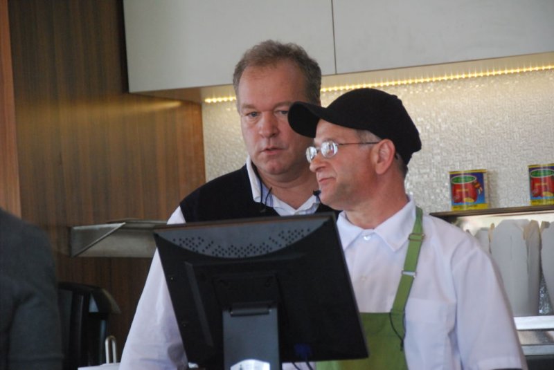 Une photo de l'album « New Ed's in Dieppe » sur le site web de la famille Ratté.