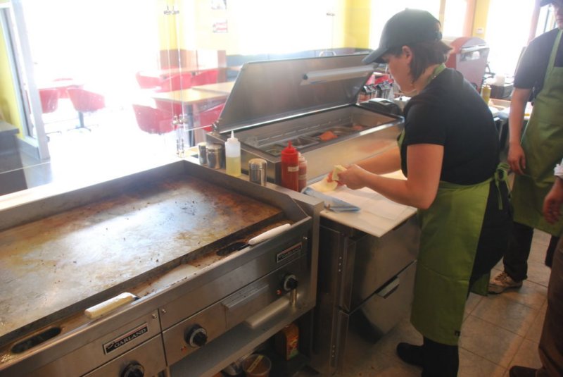 Une photo de l'album « New Ed's in Dieppe » sur le site web de la famille Ratté.