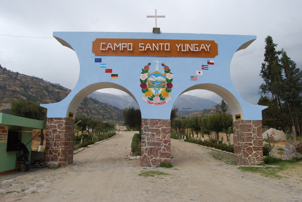 camposantoyungay.jpg