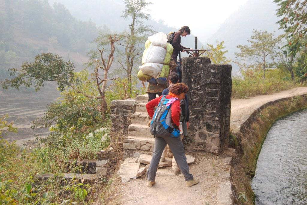 Une photo de l'album « Autour de Pokara » sur le site web de la famille Ratté.