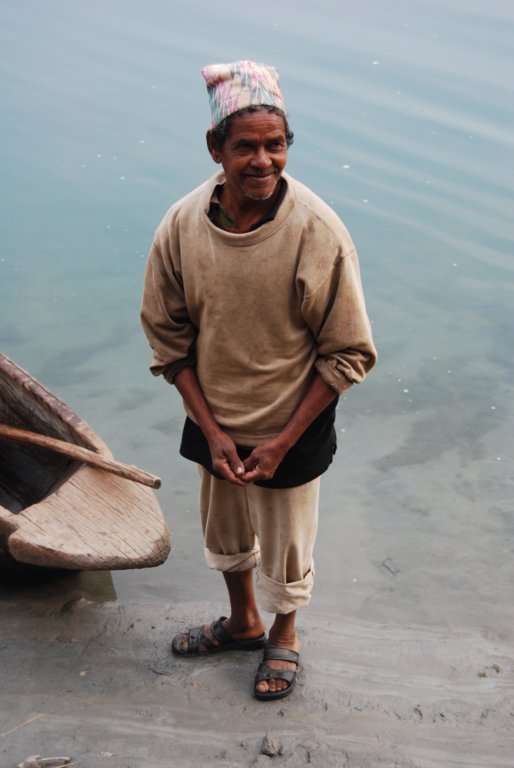 Une photo de l'album « Autour de Pokara » sur le site web de la famille Ratté.