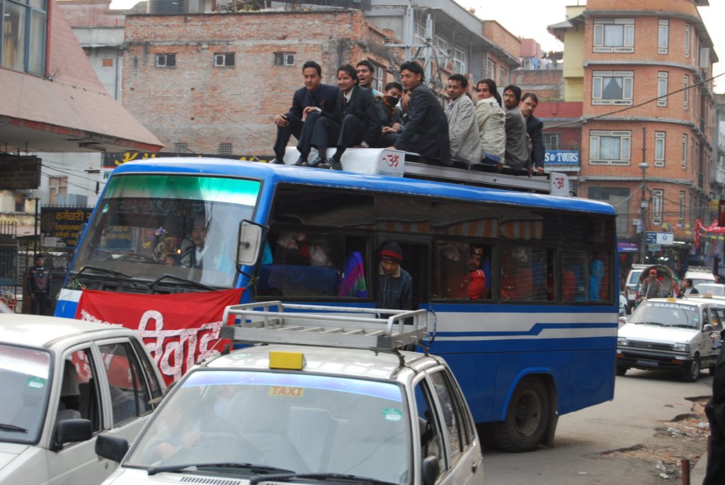 Une photo de l'album « Autour de Pokara » sur le site web de la famille Ratté.